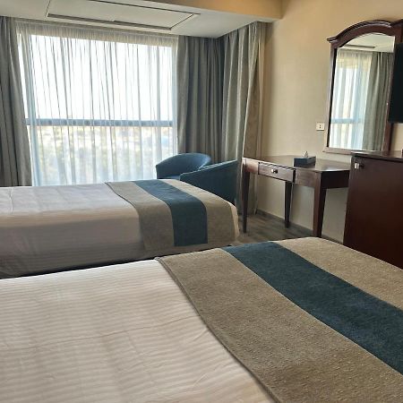 Pyramids Plaza Hotel Giza Dış mekan fotoğraf