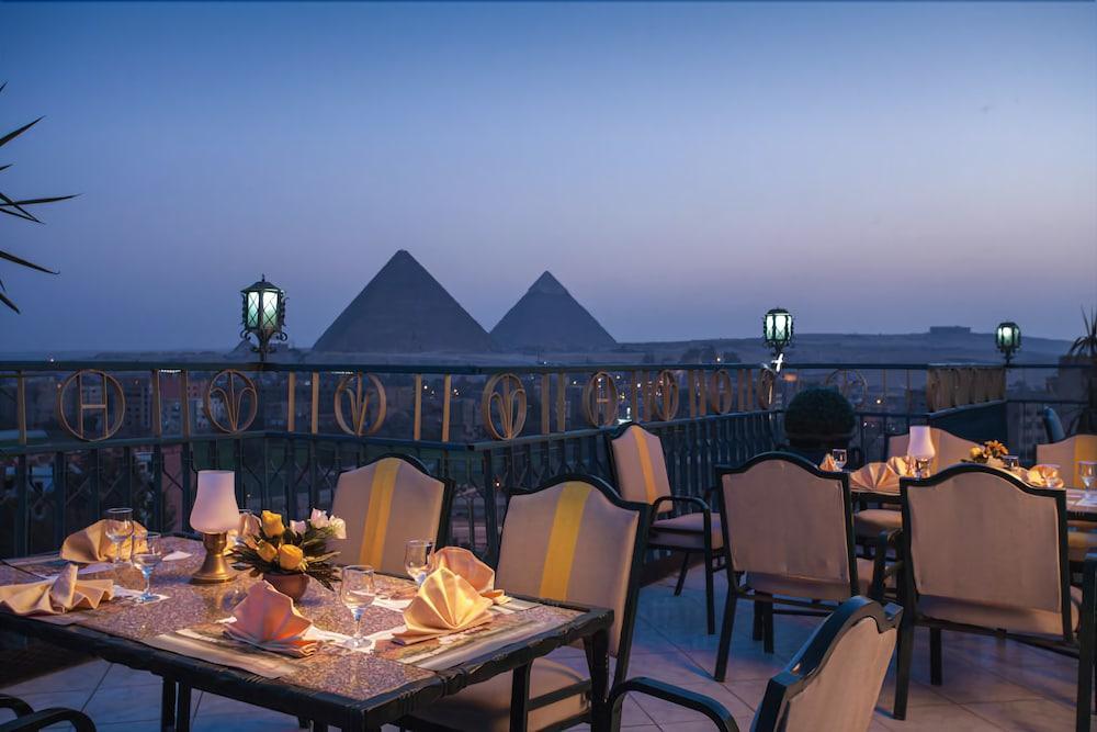 Pyramids Plaza Hotel Giza Restoran fotoğraf