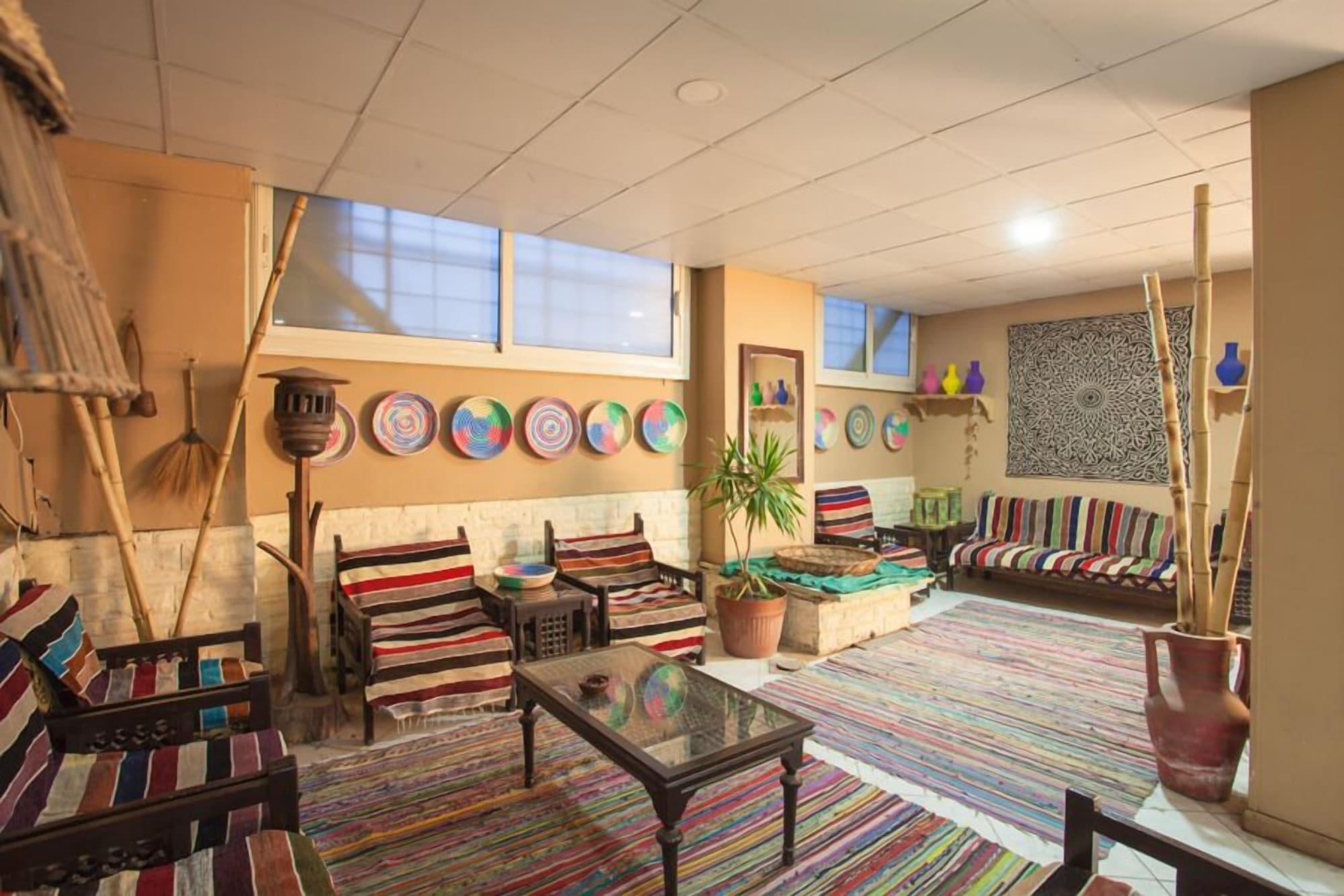 Pyramids Plaza Hotel Giza Dış mekan fotoğraf