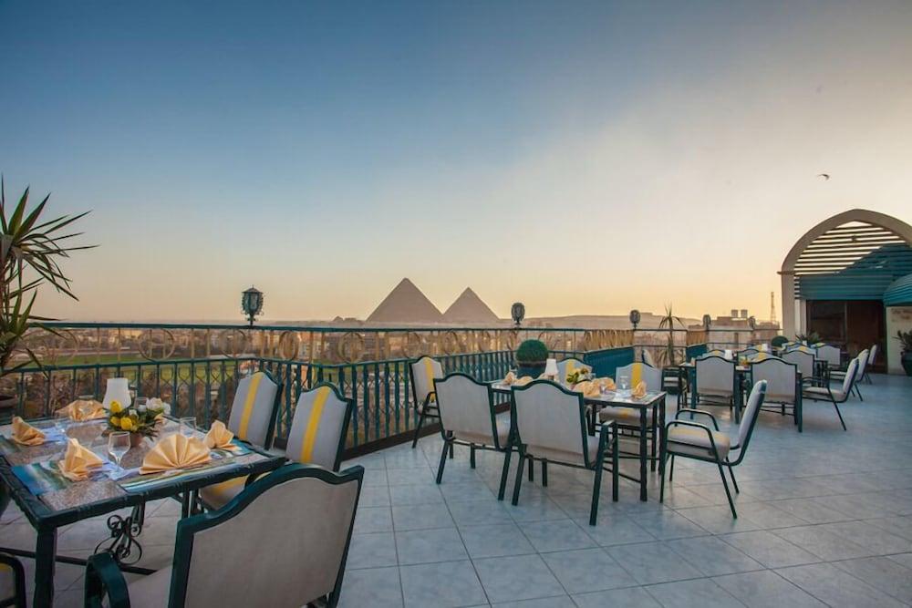 Pyramids Plaza Hotel Giza Dış mekan fotoğraf
