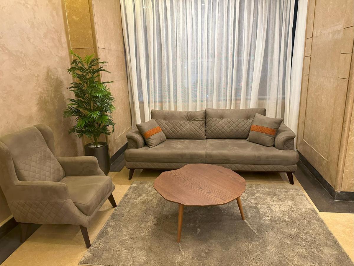 Pyramids Plaza Hotel Giza Dış mekan fotoğraf