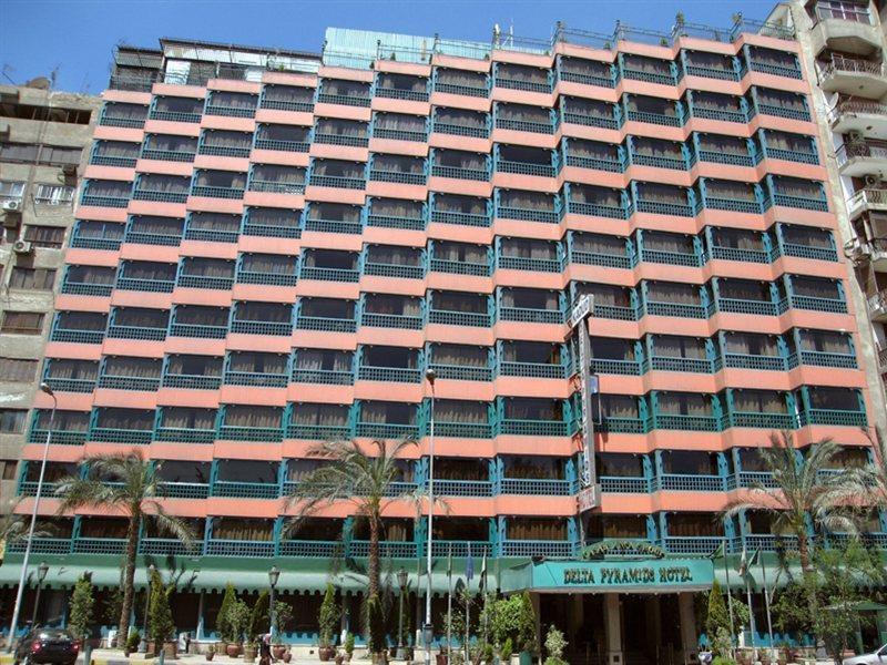 Pyramids Plaza Hotel Giza Dış mekan fotoğraf