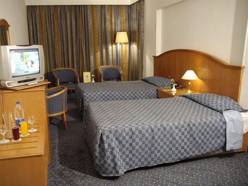 Pyramids Plaza Hotel Giza Dış mekan fotoğraf