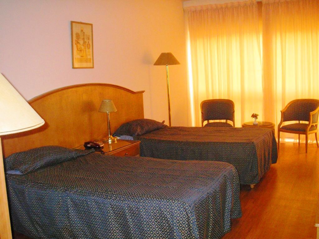 Pyramids Plaza Hotel Giza Dış mekan fotoğraf
