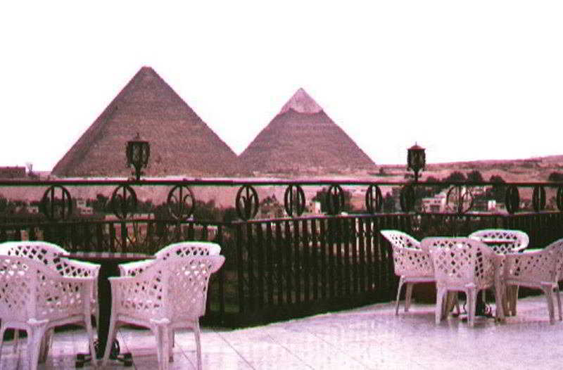 Pyramids Plaza Hotel Giza Dış mekan fotoğraf